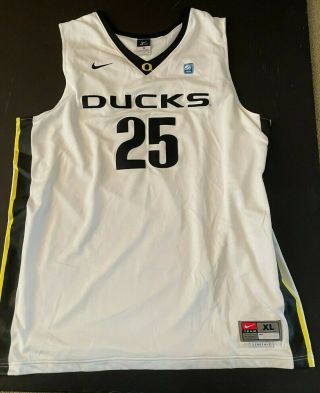 Rare Nike Oregon Ducks Basketball Jersey 25 Mens Xl,  2 White Ncaa