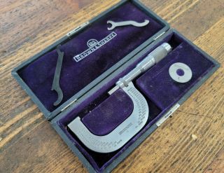 VINTAGE Tools Brown & Sharpe Micrometer 1 - 2 