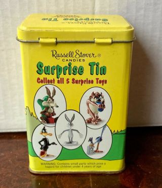 Russell Stover Candies Looney Tunes Wile E.  Coyote Road Runner Surprise Tin Box
