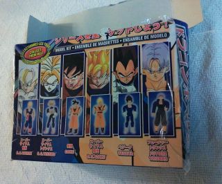 Dragon Ball Z Future Trunks Model Kit Snap Together Build a Action Figure RARE 2