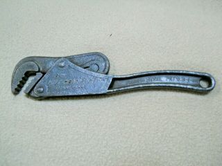 Vintage 8 " Nut Gearench 1926 Pat / Houston Texas / Wrench