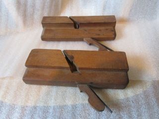 2 Antique Wooden Hand Molding Planes 1 - Chapin Union Factory 7/8 " 139 & 1 Bush