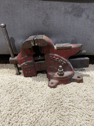 Vintage Red Wilton Chicago Scout 3 1/2” Swivel Bench Vise Machinist Tool