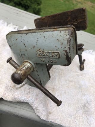 Vintage Stanley No.  700 Cast Iron Corner Bench Vise 5 " With 4 1/2 " Opening Usa