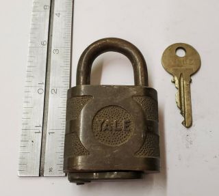 Vintage Brass Yale Padlock W/key