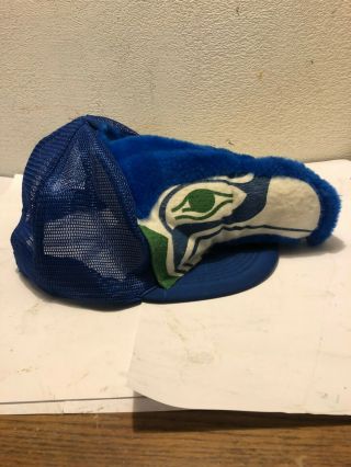 Vtg.  Rare Nfl Seattle Seahawks Fan Souvenir Mascot Plush Snap Hawk Head Hat Cap