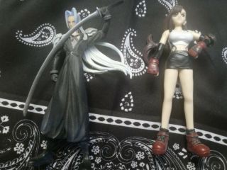 Sephiroth And Tifa Lockhart Final Fantasy 7 Vii Action Figure.  Game