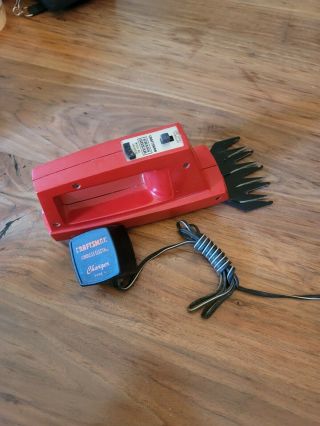 Vintage Sears Craftsman Rechargeable Handheld Grass Shear 240.  85630