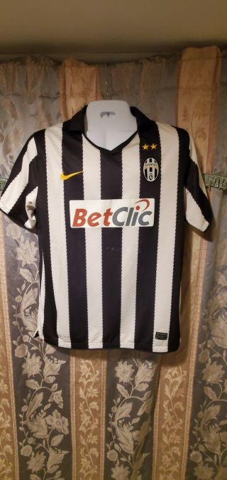 Juventus Soccer Jersey Season 2010/2011 Size L