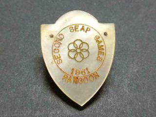 Vintage Burma Myanmar 2nd Seap Games Rangoon 1961 Seashell Pin Badge F/s B907