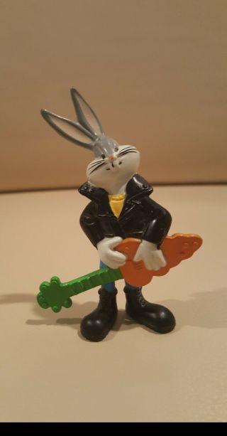 1994 Looney Tunes Bugs Bunny In Leather Jacket Playing Carrot Guitar Figure
