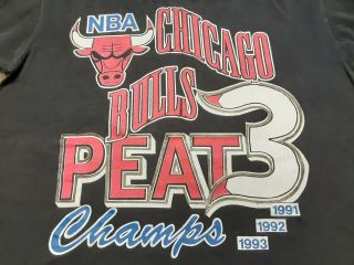 Vtg 90s Nba Chicago Bulls 3 - Peat 1993 World Champs T Shirt Xxl Fits Like Large L