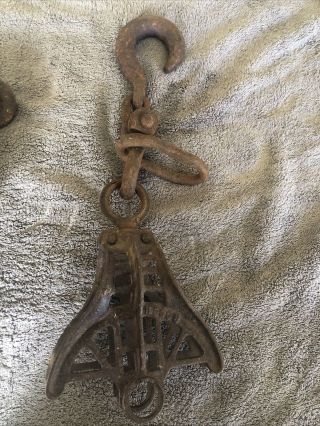 Vintage Antique Cast Iron Hay Trolley Carrier Steampunk Barn Rope Pulley Farm 2