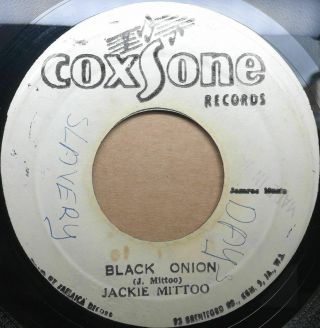 Jackie Mittoo " Black Onion " Larry & Alvin 1969 Coxsone Reggae Vinyl 45 Mp3