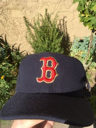 Era Boston Red Sox “gold” 2013 World Series Champions Edition Hat 7 1/4