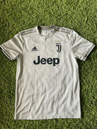 Cristiano Ronaldo Juventus Away Jersey 2018 Size Large