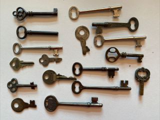 11 Vintage Skeleton Keys & 6 Unknown Old Keys