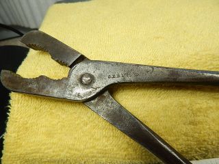 Vintage C.  E.  B.  Mfg.  Co Old Tool 8 1/4 Inch Gas Stove Pliers W/screwdriver Tip