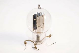 Rare Western Electric Experimental Triode Planar Grid With Interlaced Filament