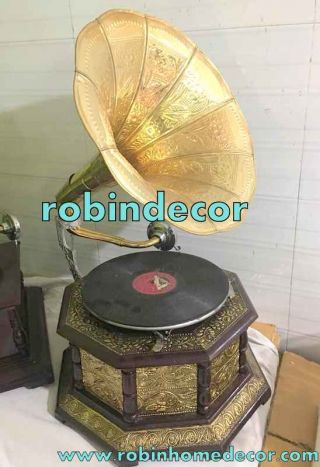 Vintage Fully Octagonal Gramophone With Brass Crafted Base And Horn