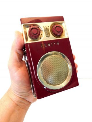 Vintage 1950s Zenith Royal 500 Antique Eames Era Transistor Radio & Still Plays