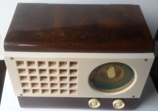 Vintage Emerson Catalin Am Tube Radio 520 (1946) Brown Marbled Model