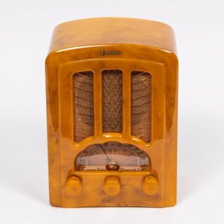1937 Emerson Au - 190 Catalin Radio.  Not Painted Bakelite.