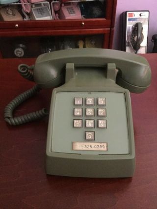Western Electric 15000 10 Button Desk Phone Green December 1966