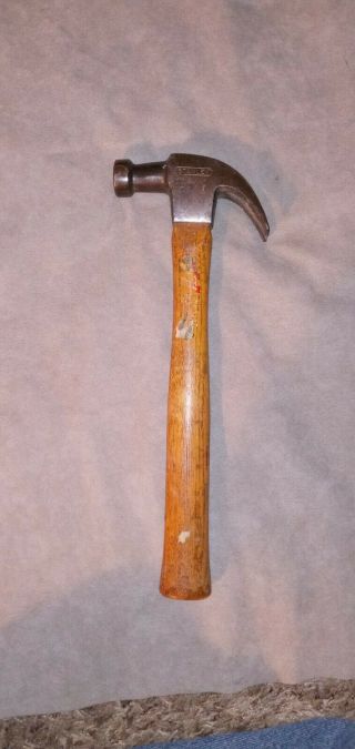 Vintage Stanley Wood Handle Claw Hammer 16 Oz.  Usa