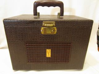 1955 Philco Overnighter Vanity Case Radio Rare Alligator Early Model D - 665 - 124