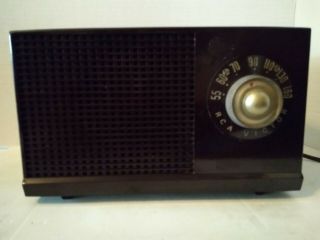Rca Victor Radio Model 3 - X - 521 Bakelite Circa 1953