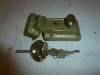 Vintage Yale Night Latch Door Lock & Keep Cylinder With 2 X Keys