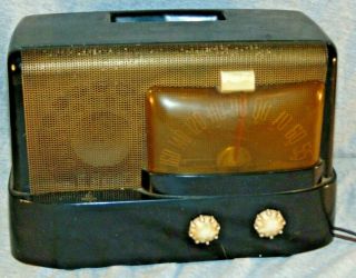 Vintage Emerson Moderne Model 517 Plastic Tube Radio C.  1948 P/r