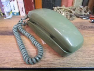1976 Western Electric Avocado Green Rotary Dial Trimline Bell System Desk Phone