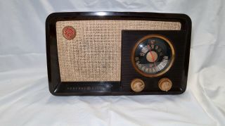 Vintage General Electric Bakelite Tube Radio Model 210