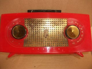 Vintage Zenith Am Radio Red In Color Model R511v