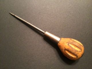 Vintage " Millers Falls " Scratch Awl/punch No.  365