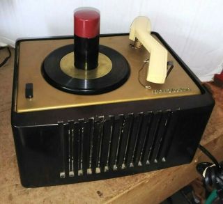 Vintage 1950s Rca Victor 45 - Ey - 2 Bakelite Deco Tube 45 Record Player Phonograph