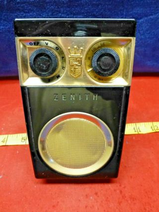 Vintage Zenith - Royal " 500 " 7 Transistor Radio Black Case
