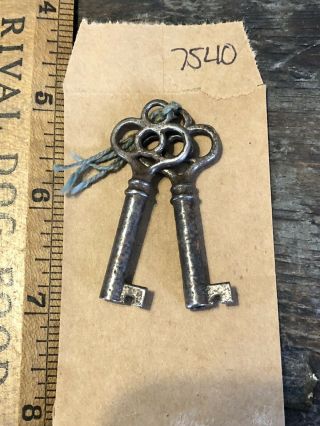 2 Ornate Old Furniture Wardrobe Keys Bureau Victorian Skeleton Steampunk 7540
