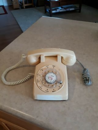 Vintage 1978 Stromberg Carlson Beige Sc500d Rotary Desk Phone