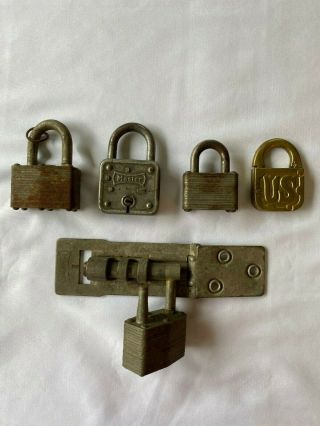 Group Of 5 Vintage Padlocks 4 Masters And 1 Us 55,  Without Keys.  Group 24