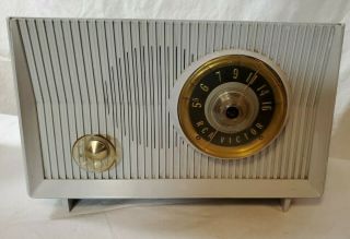 Vintage 1959 Rca Victor Radio Model X - 1 Light Grey - &
