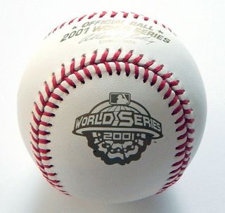 2001 Mlb World Series Official Rawlings Baseball W/ Ball Cube Display