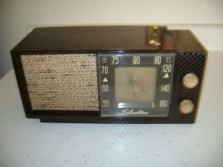 Vintage 1956 Sears Silvertone No.  7006 Am Tube Radio - Great