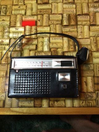 Vintage Panasonic Radio Rf - 680d With Leather Case And Earplugs