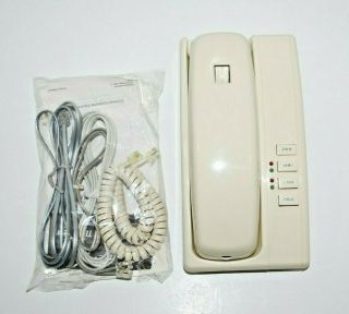 Radio Shack Model Et - 293 Two Line Amplified Corded Telephone Wall Desk Trim Fone