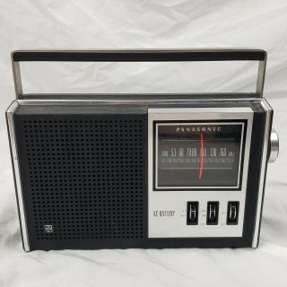 Vintage 1970 Panasonic R1551 Transistor Am Radio And Ac/dc Power