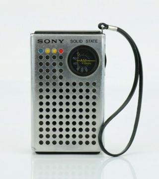 Vintage Sony Tr - 4100 Am Solid State Pocket Size Radio W/wrist Strap C1970 