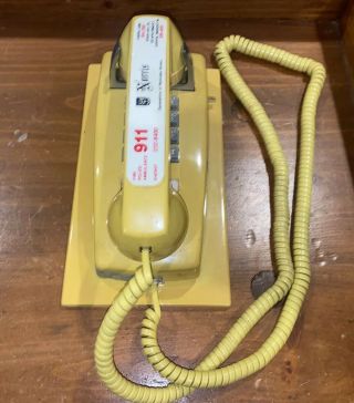 Vtg Western Electric Bell Systems Wall Mount Push Button Telephone Phone Yellow